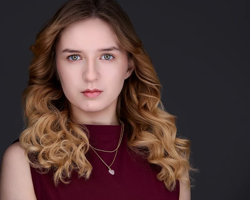 Professional headshot of Katya Sosnowski, Cranberry-area client