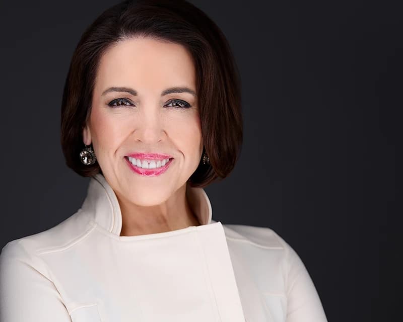 Professional headshot of Keri Harmicar, Monroeville-area client