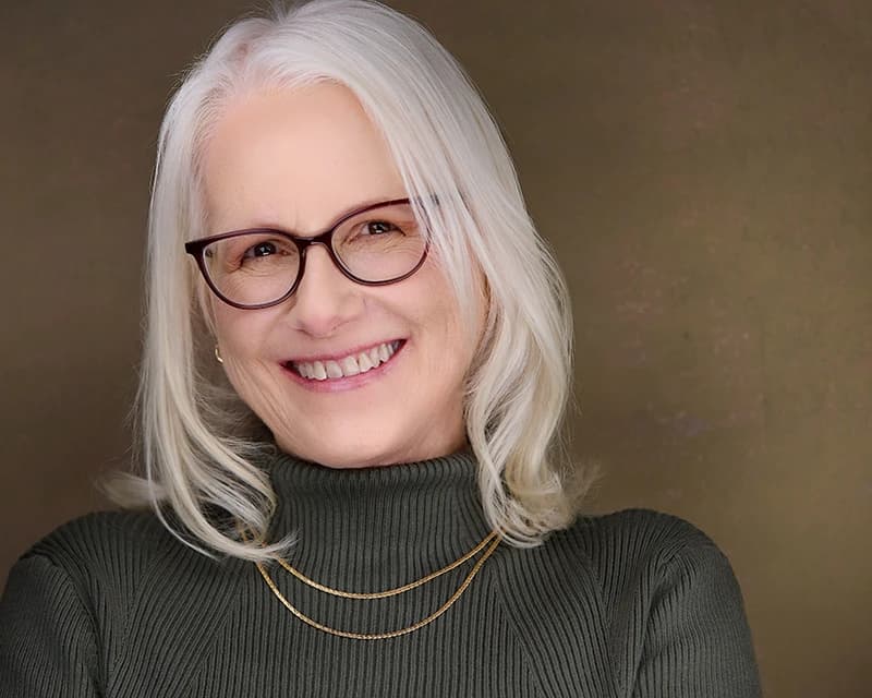 Professional headshot of Trudy Resh, Washington-area client