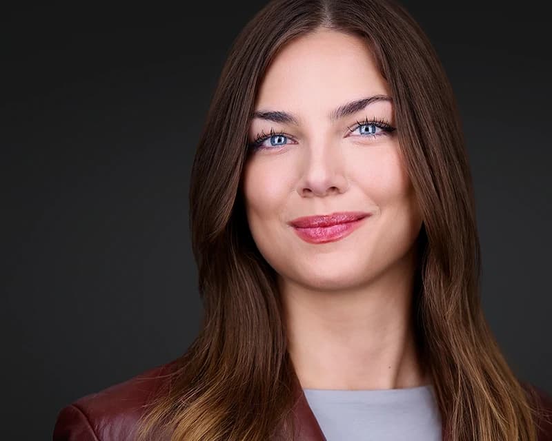 Business women headshots with polished long hair