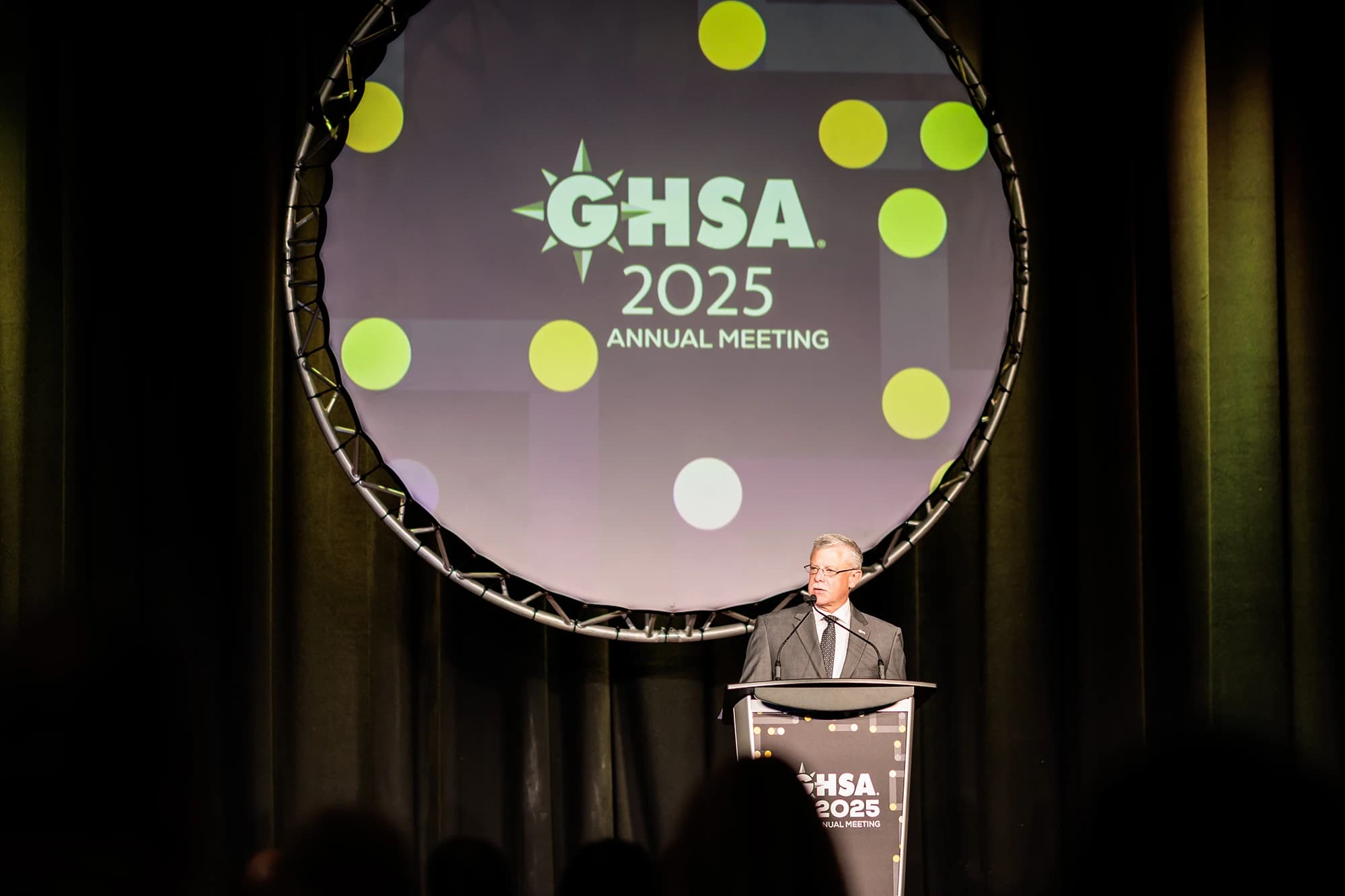 Annual meeting plenary session